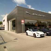 1584089459showroom-b-of-b-cars-ostrava-jaguar-best-of-british-cars.jpg