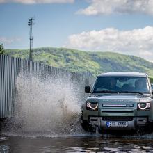 1658215287b-of-b-cars-jaguar-land-rover-ostrava-on-offroad-event-koprivnice-19.jpg