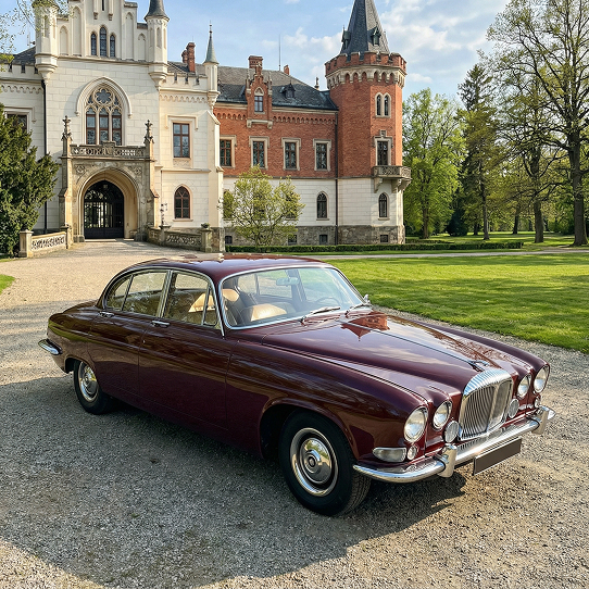 Jaguar Mark X