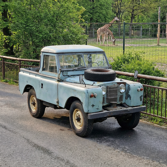 Land Rover 88 serie II